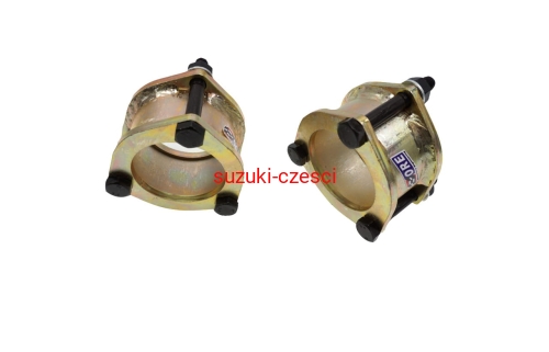 dystans przód vitara.jpg
